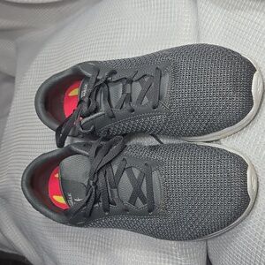 Sketchers GoWalk 4 Gray Sneakers size 9.6